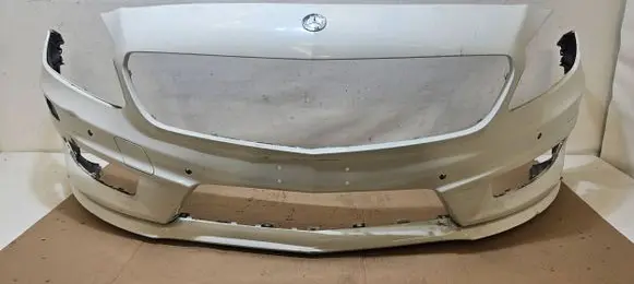 Mercedes-Benz A W176 Front bumper A1768851825