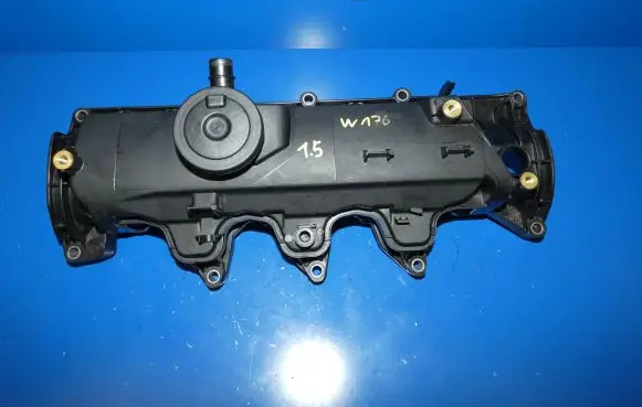 Mercedes-Benz A W176 Rocker cam cover 8200629199 64987