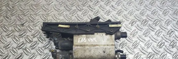BMW 7 E65 E66 Active stabilizer control/valve assembly 6758704