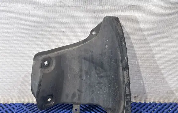Lexus CT 200H Other under body part 5259176010