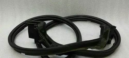 Mercedes-Benz SLK R172 Front door rubber seal A1727500098