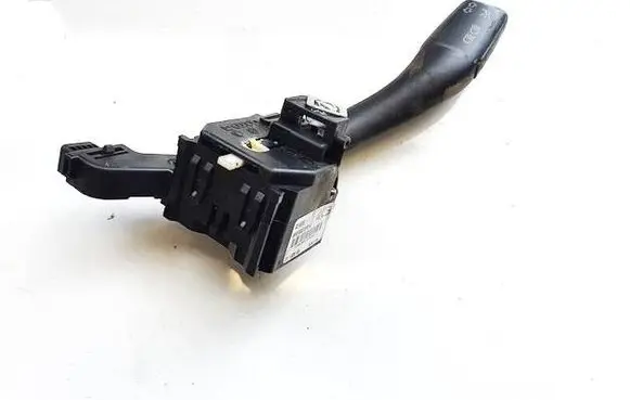 Audi A3 S3 8P Indicator stalk 8p0953513a