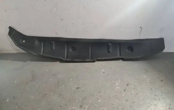 Fender end trim