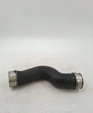 Volkswagen PASSAT CC Intercooler hose/pipe 3C0145832Q
