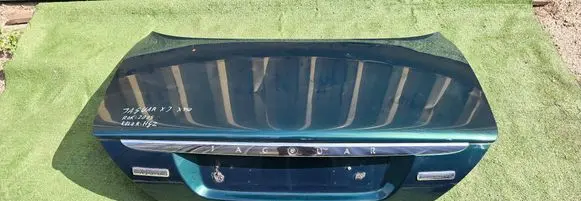 Jaguar XJ X350 Truck tailgate 