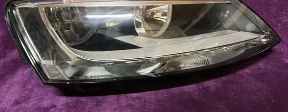 Volkswagen Jetta VI Headlight/headlamp 5C7941005
