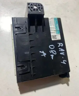 Toyota RAV 4 (XA30) Comfort/convenience module 8865042230 1776002572