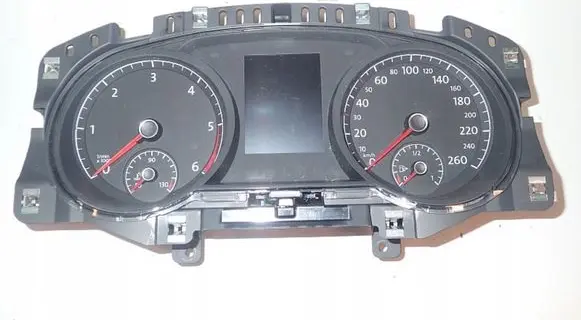 Volkswagen Golf VII Speedometer (instrument cluster) 5G1920641B