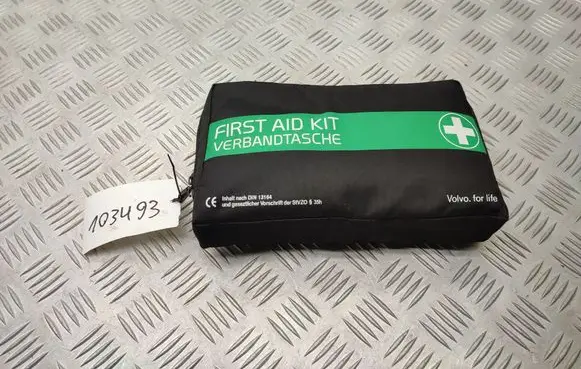 Volvo V70 First aid kit 31446530