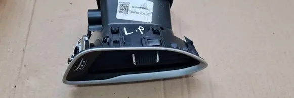 Chrysler Pacifica Cabin air duct channel 6EC031X9AB Y0004858 S00000319