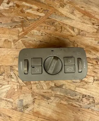 Light switch