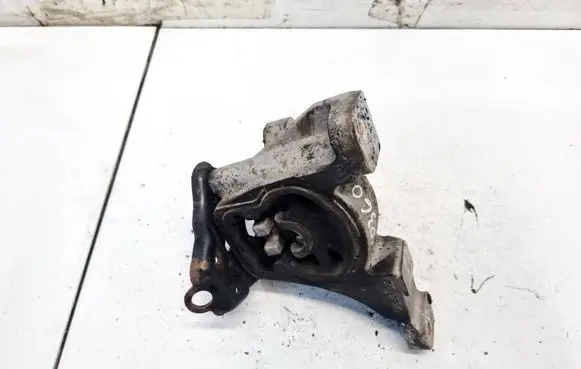 Honda FR-V Engine mount bracket AV90585HG AV-90585-HG