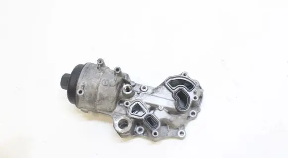 Ford Focus Oil filter cover 9823532380
