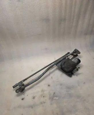 Audi A8 S8 D2 4D Front wiper linkage and motor