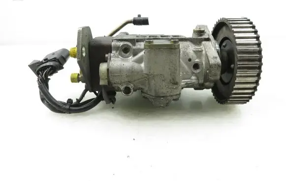 Volkswagen Golf IV Fuel injection high pressure pump 0460404972 038130107B