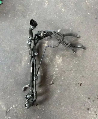 Audi A3 S3 8V Engine coolant pipe/hose 5Q0121065G