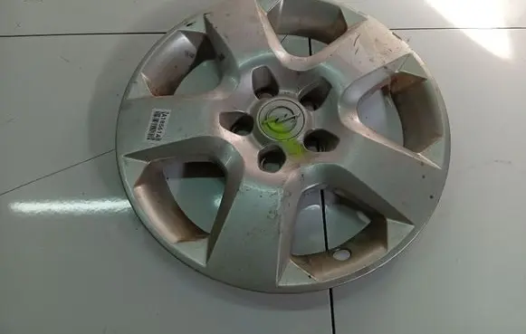 Opel Zafira B R16 wheel hub/cap/trim 13198634