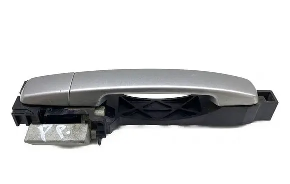 Nissan Qashqai Front door exterior handle