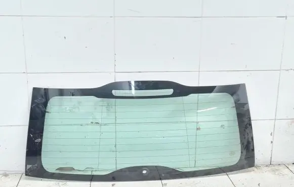Volvo V50 Rear windscreen/windshield window AS2
