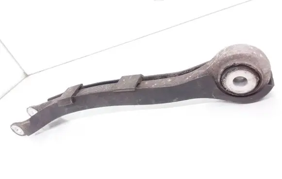 Mercedes-Benz CLS C219 Rear control arm R2303520205