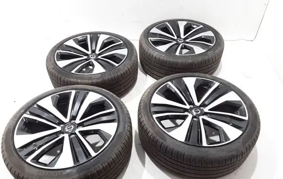 Volvo S60 R18 alloy rim 
