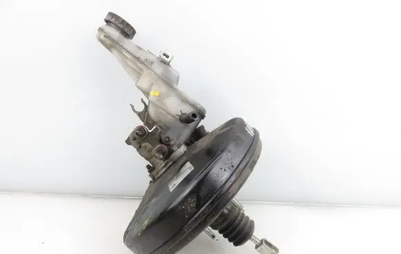 Suzuki SX4 Brake booster 0204051437
