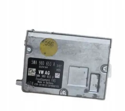 Volkswagen Golf VIII Windshield/windscreen camera 5WA980653A