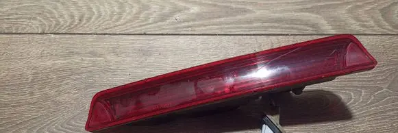Honda FR-V Third/center stoplight 28622539