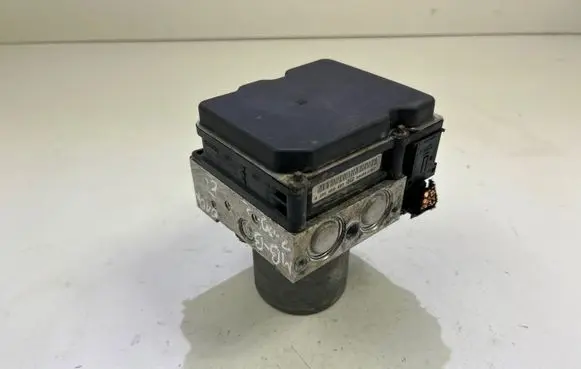 Mercedes-Benz B W245 ABS Pump 0265950986