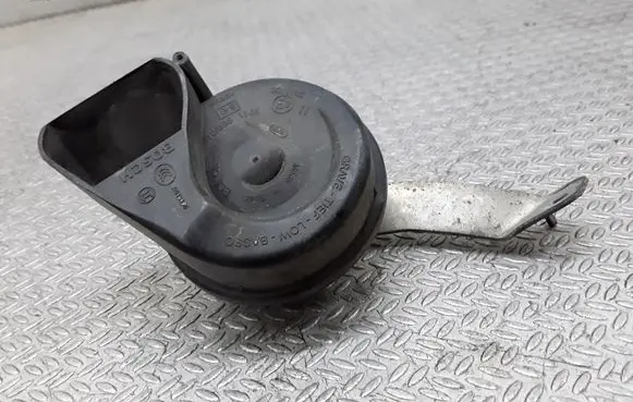Mercedes-Benz B W245 Horn signal 703881165