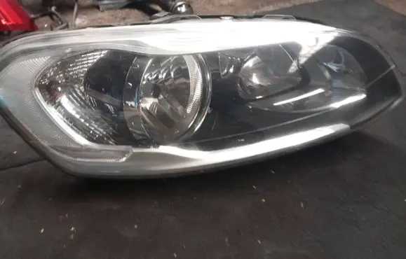 Volvo XC60 Headlight/headlamp 31420268
