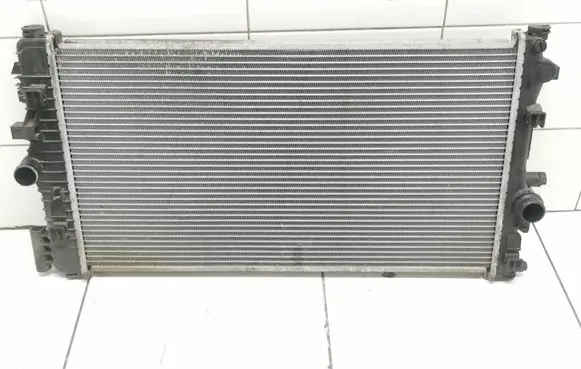 Coolant radiator