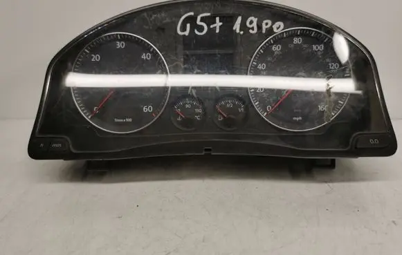 Volkswagen Golf Plus Speedometer (instrument cluster) 1K0920960L