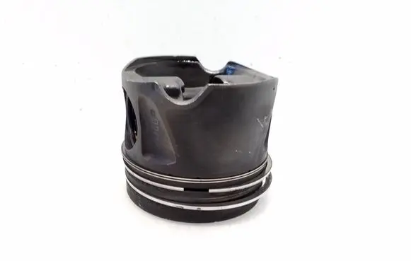 Mercedes-Benz CLS C218 X218 Piston 8370B