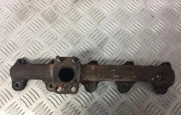 Citroen Dispatch II Exhaust manifold
