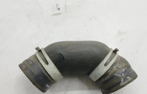 Volkswagen Golf VII Intercooler hose/pipe 04L131521