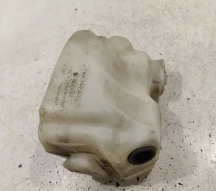 Renault Scenic II - Grand scenic II Windshield washer fluid reservoir/tank 8200104706