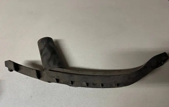 Volkswagen Golf V Front bumper mounting bracket 1K0807890B