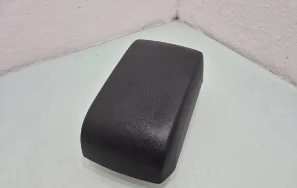 Dodge Journey Armrest 
