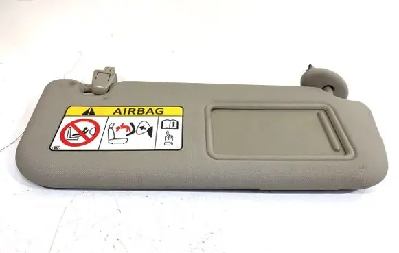 Sun visor