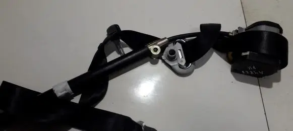 Seat Alhambra (Mk1) Front seatbelt 7m3857705 1m21-611b09-aayyds