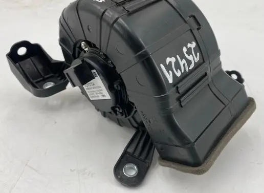 Toyota Sienna XL40 IV Hybrid/electric vehicle battery fan G923045020B