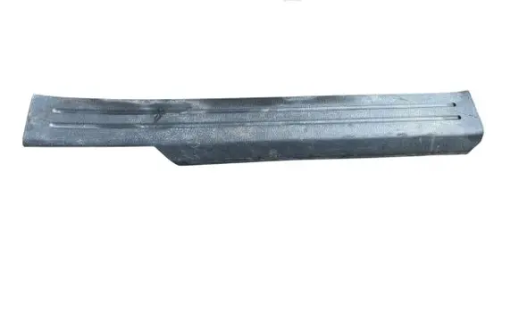 KIA Sorento Front sill trim cover 858703E000