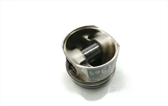 Piston