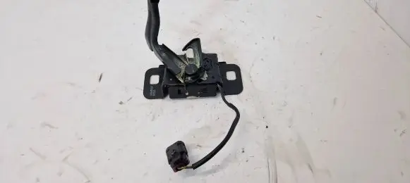 Saab 9-5 Engine bonnet/hood lock/latch loop/hook 12847427