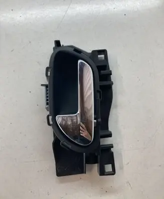 Peugeot 3008 I Rear door interior handle trim 