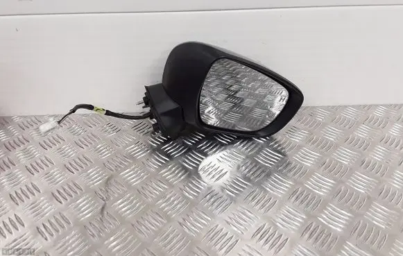 Suzuki Baleno IV Front door electric wing mirror e90211023