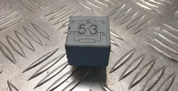 Porsche Cayenne (9PA) Other relay 141951253B