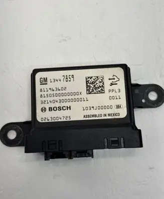 Cadillac CTS Parking PDC control unit/module 13447859 811963602 0263004725