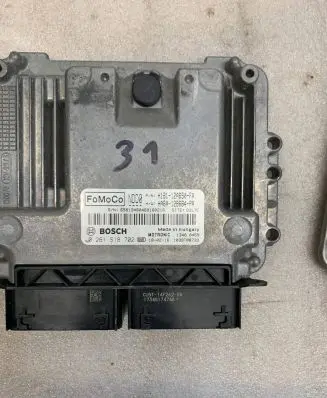 Ford Fiesta Engine control unit/module H1B1-12A650-FA 0261S18702 HA6A-12B684-PA